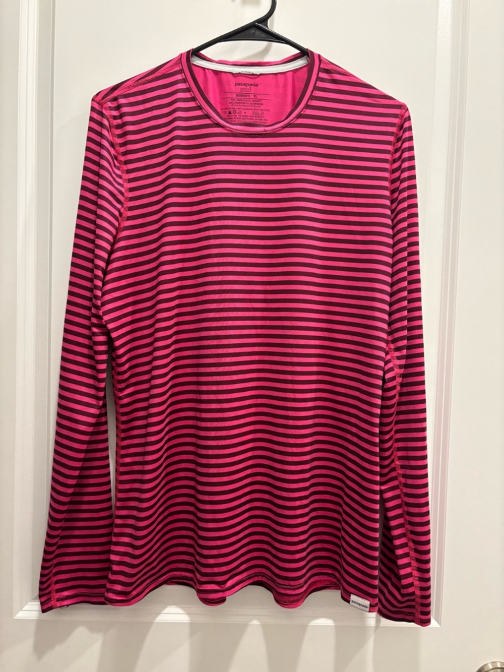 Patagonia Long Sleeve Striped Top - Hot Pink & Black XL